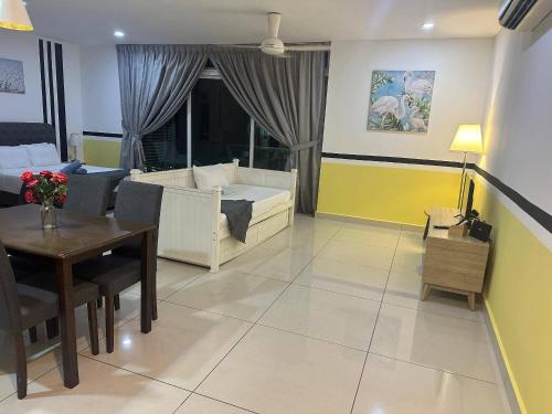jb city desplanade shopping mall apartment