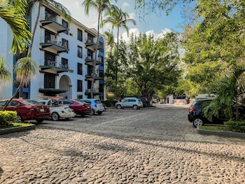 puerto de luna pet friendly and family suites hotel