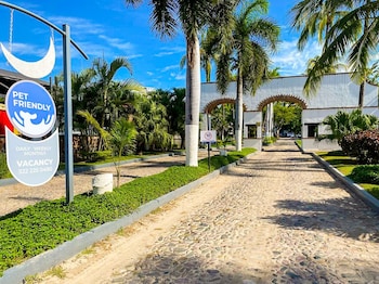 puerto de luna pet friendly and family suites hotel