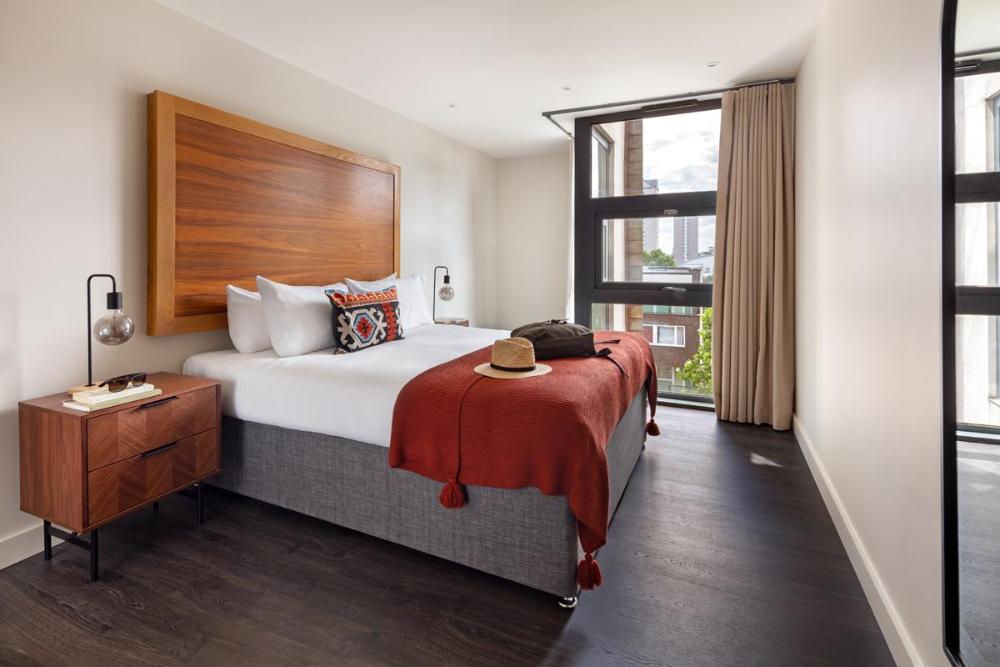 marlin apartments canary wharf