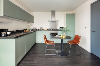 marlin apartments canary wharf