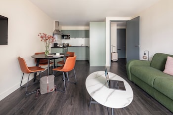 marlin apartments canary wharf