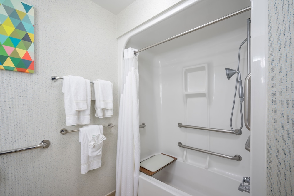 holiday inn express hotel and suites quakertown