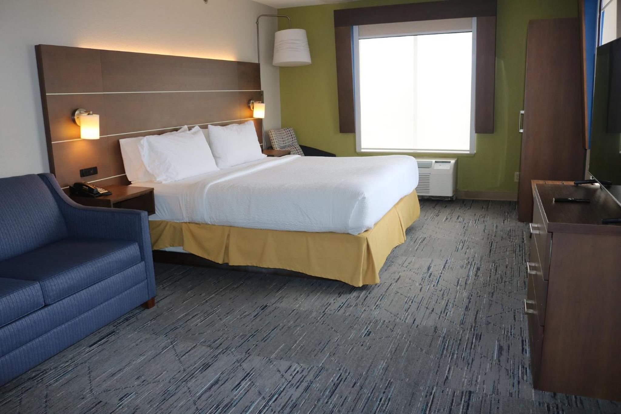holiday inn express hotel and suites quakertown