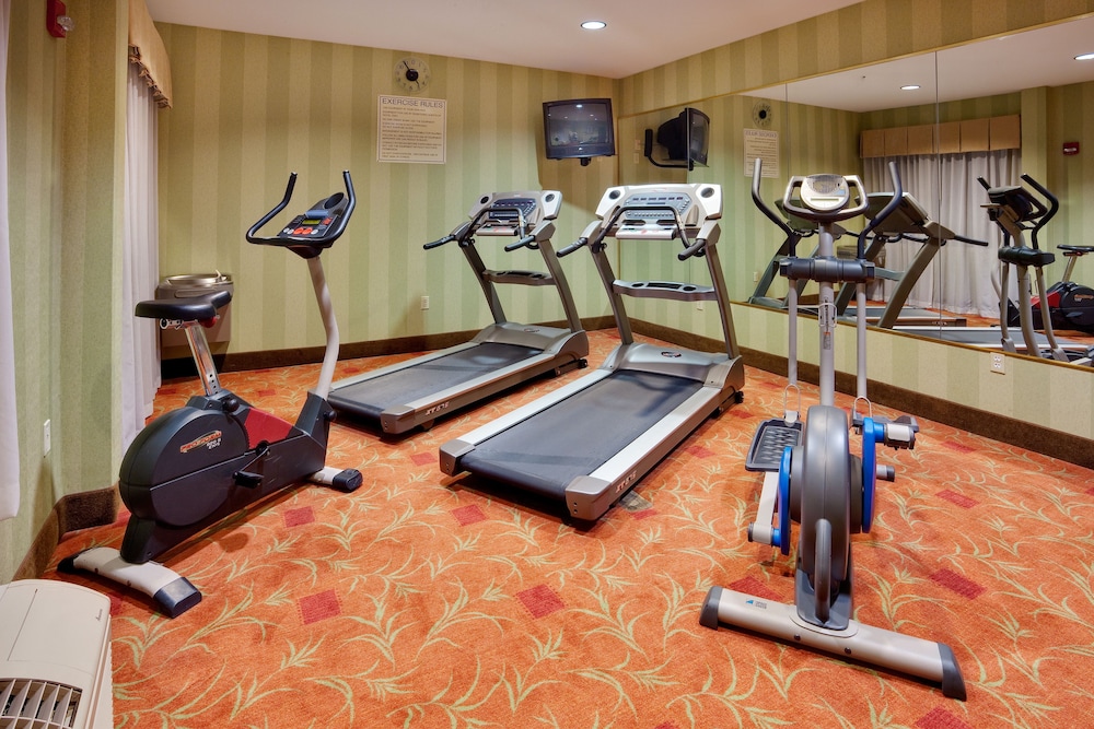 holiday inn express hotel and suites quakertown