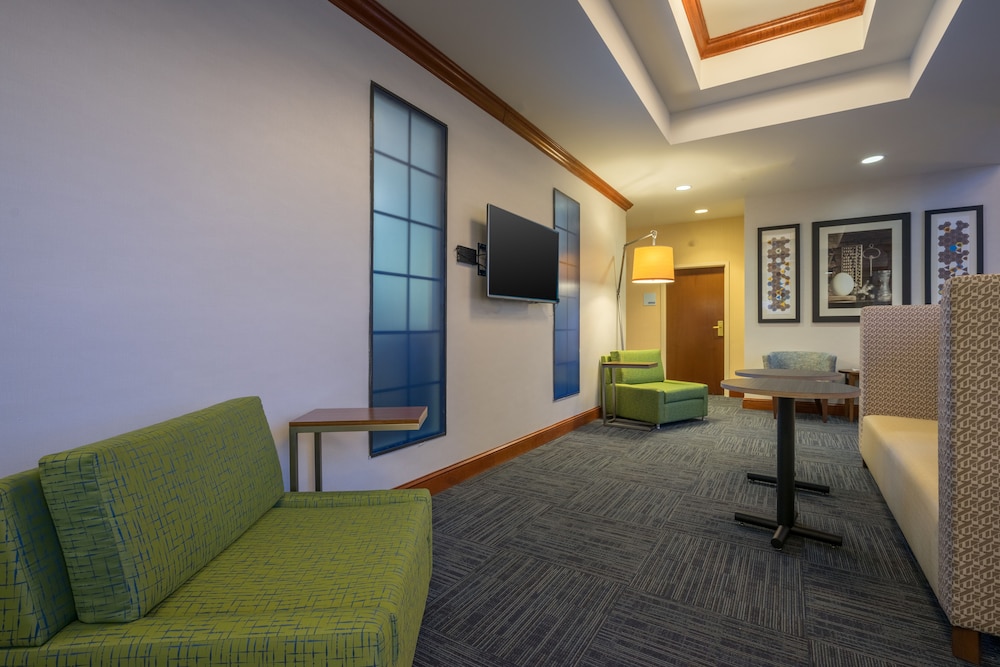 holiday inn express hotel and suites quakertown