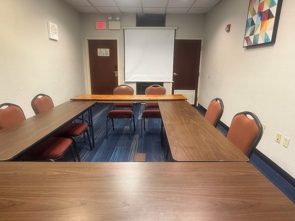 holiday inn express hotel and suites quakertown