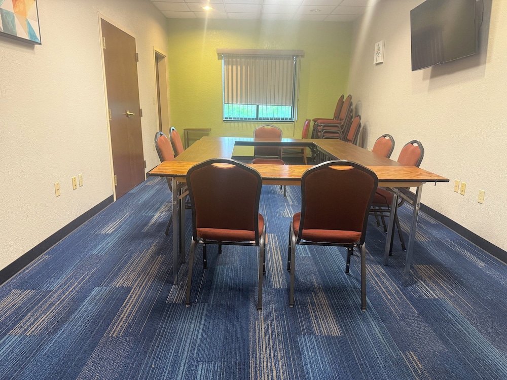 holiday inn express hotel and suites quakertown