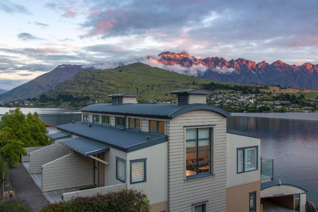 mantra the point queenstown