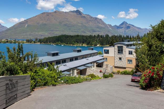 mantra the point queenstown