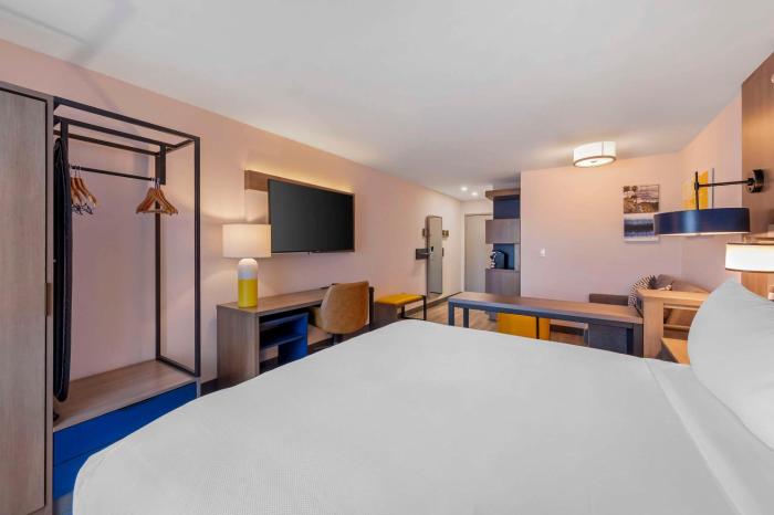 comfort inn and suites irvine spectrum