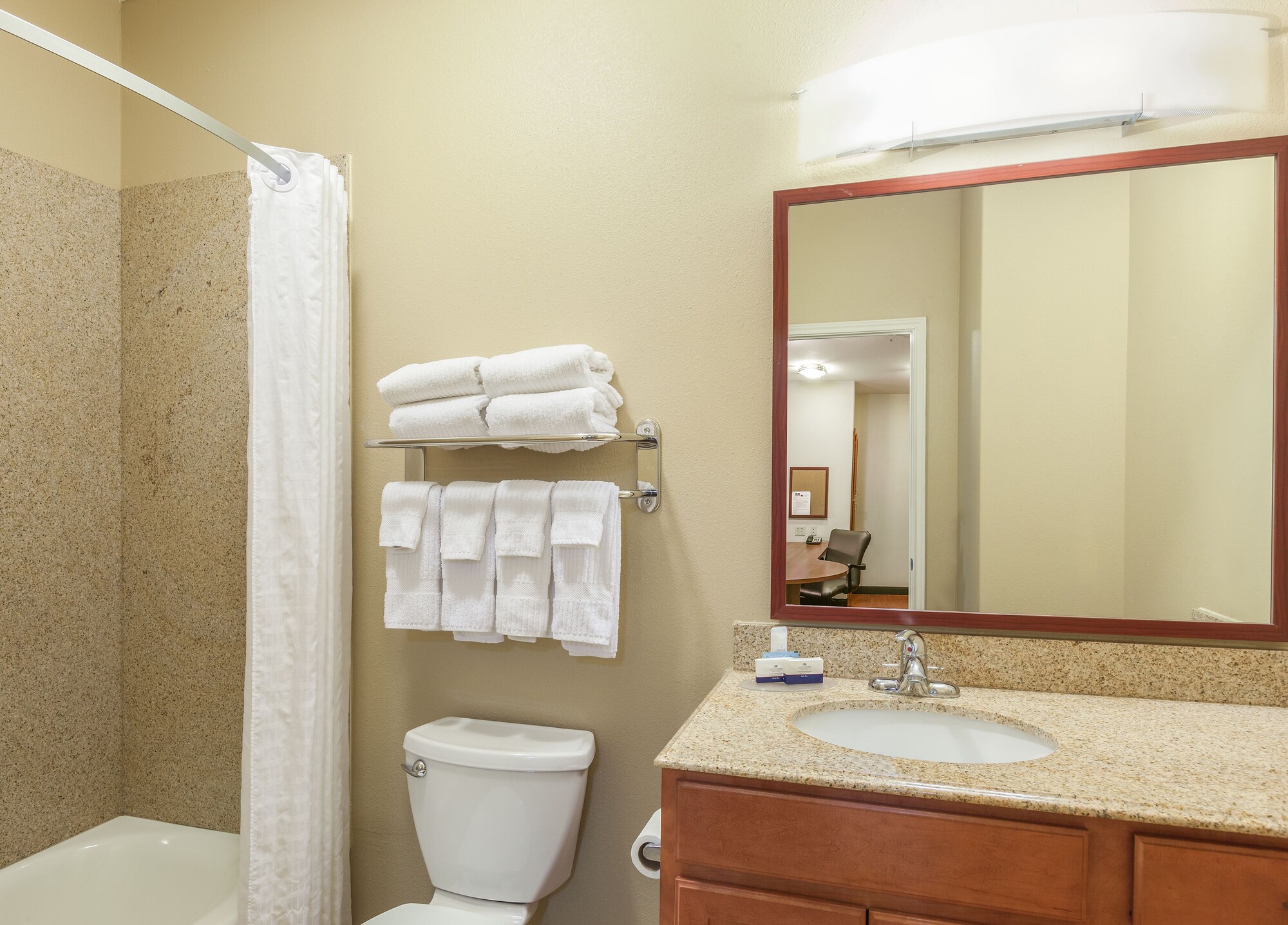 candlewood suites lake jackson clute by ihg