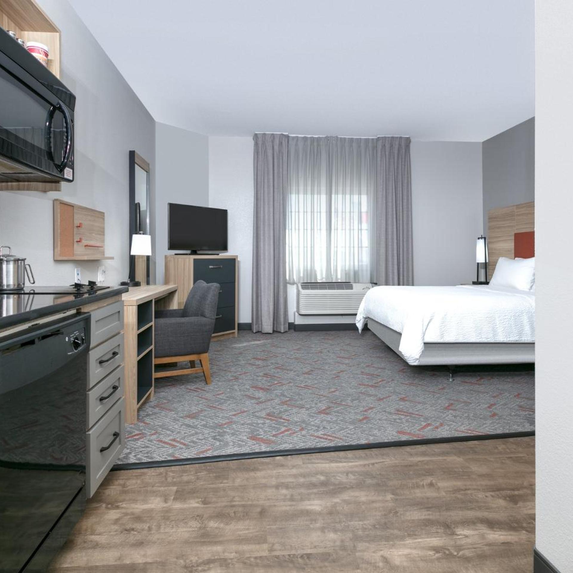 candlewood suites lake jackson clute by ihg