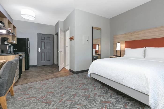 candlewood suites lake jackson clute by ihg