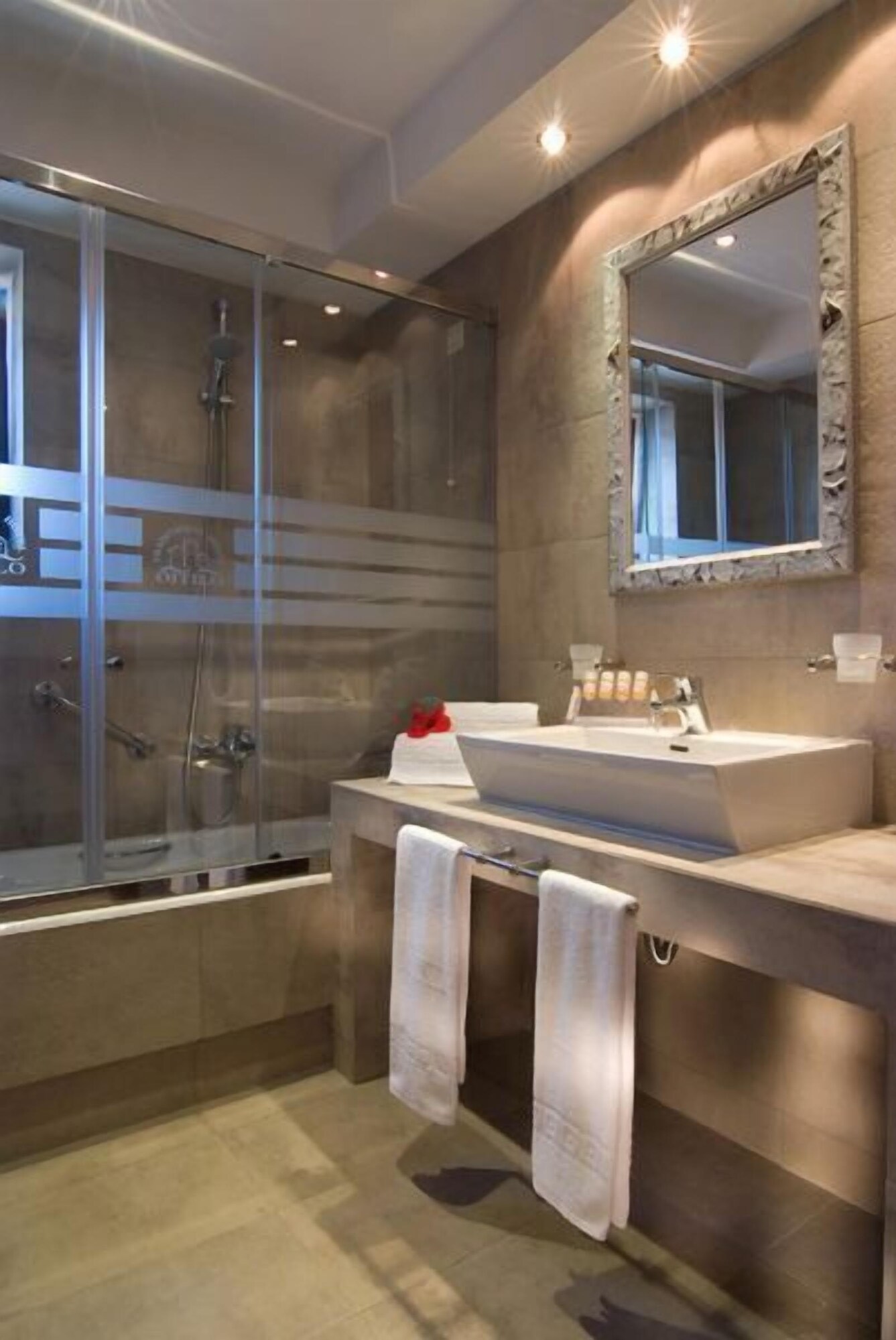 Itilo Traditional Hotel,East Mani>>Areopoli,4 star