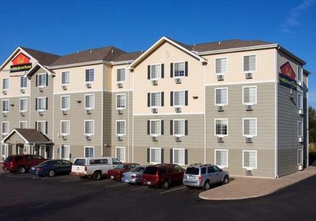 extended stay america select suites wichita south