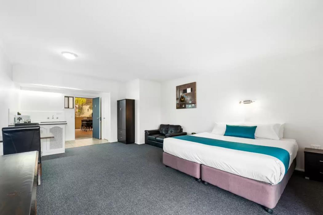 comfort inn and suites riverland