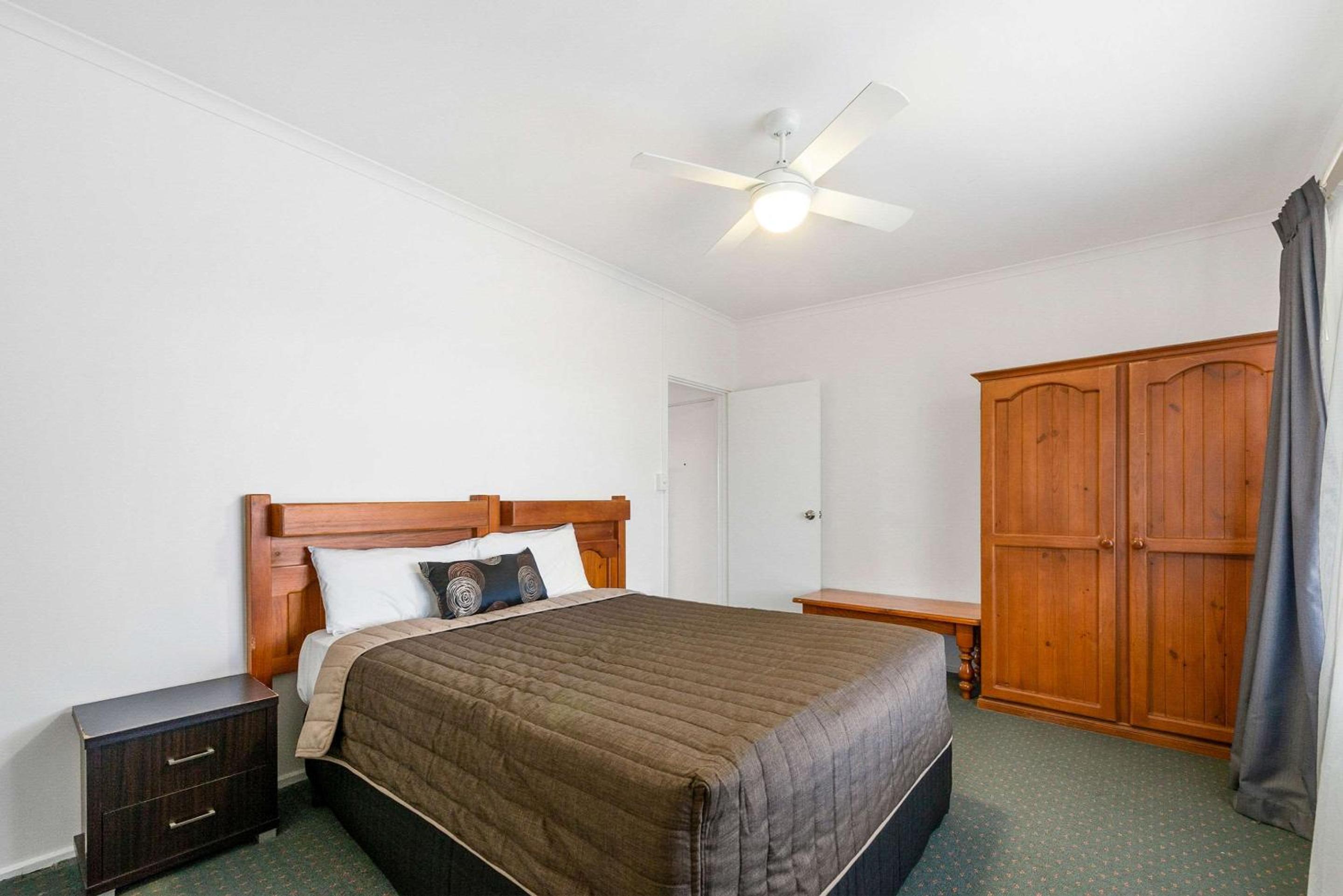 comfort inn and suites riverland