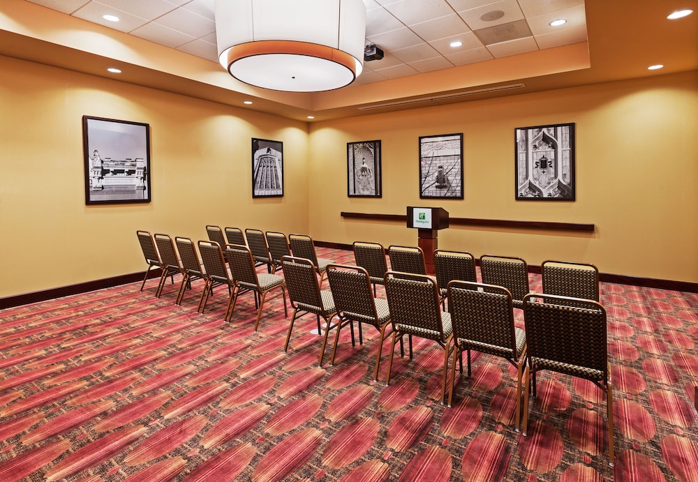 holiday inn ardmore i 35 by ihg