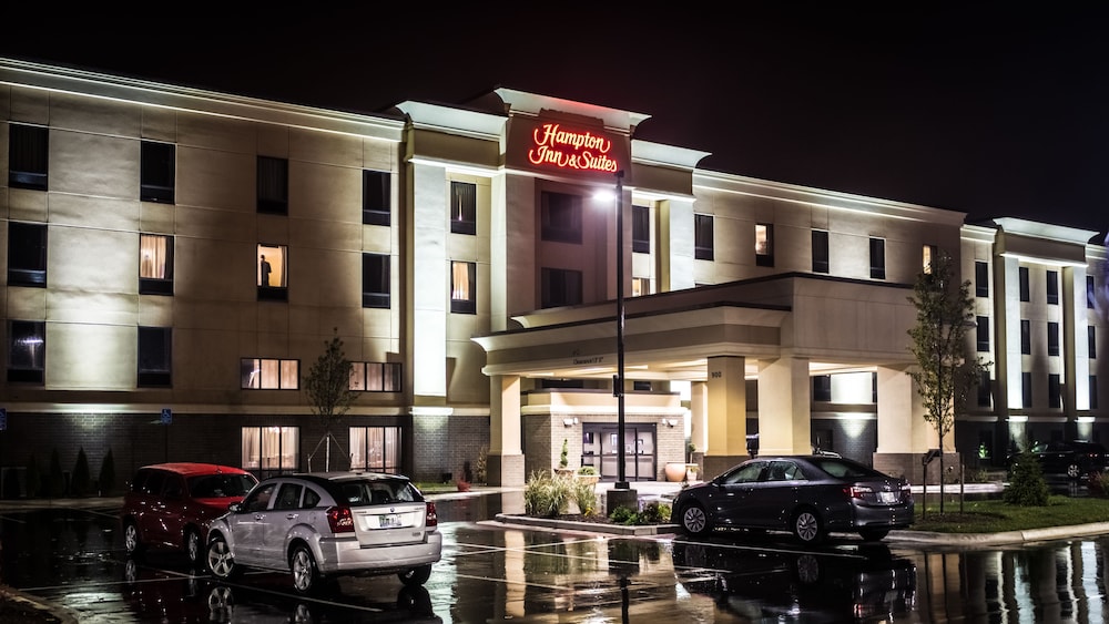 hampton inn and suites lansing west