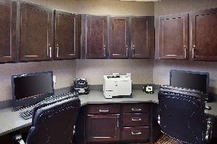 hampton inn and suites lansing west