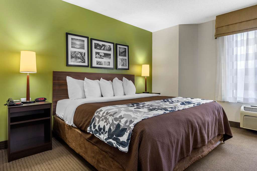 sleep inn near i 80 and i 94