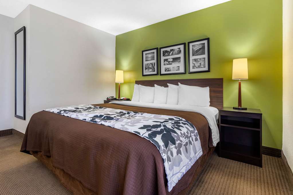 sleep inn near i 80 and i 94