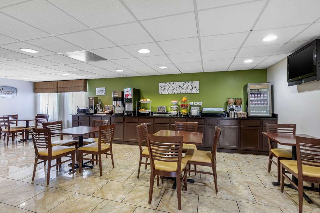 sleep inn near i 80 and i 94