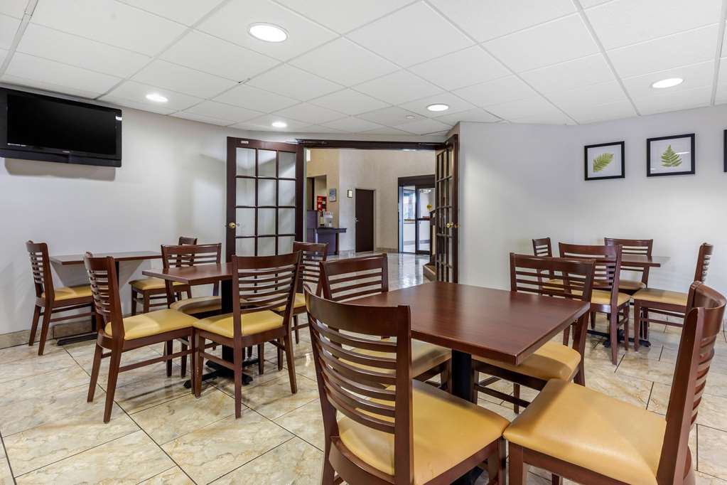 sleep inn near i 80 and i 94