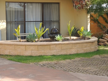 argyle terrace motor inn