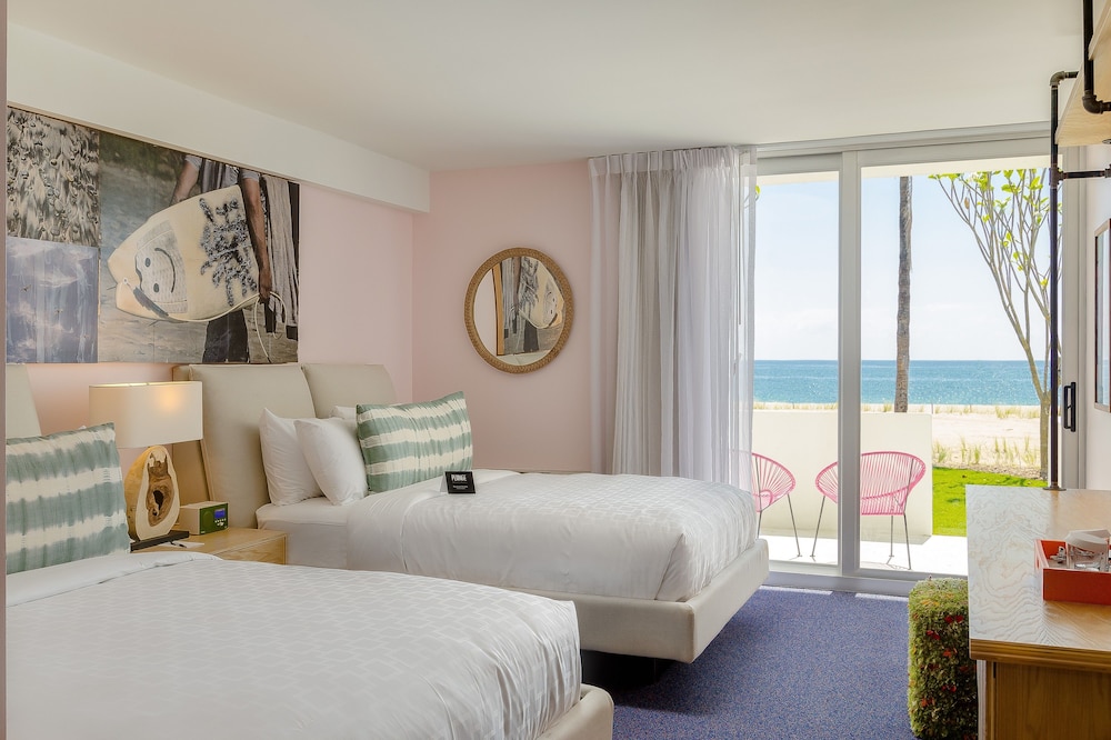 plunge beach resort