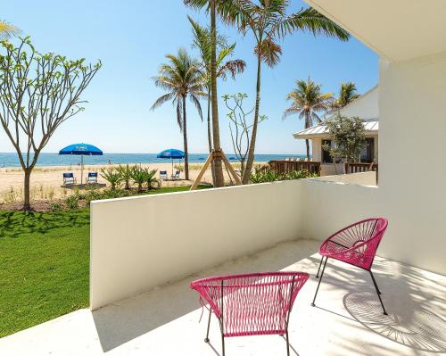 plunge beach resort