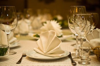 the aquarius casino resort bw premier collection