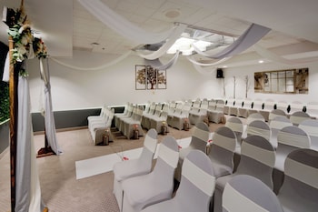 the aquarius casino resort bw premier collection