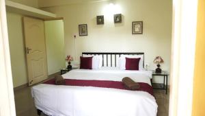 four seasons guest house