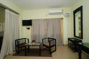 four seasons guest house