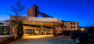 Sinbad's Hotel & Suites,Newfoundland>>Gander,4 star