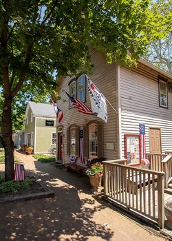 country squire inn and suites