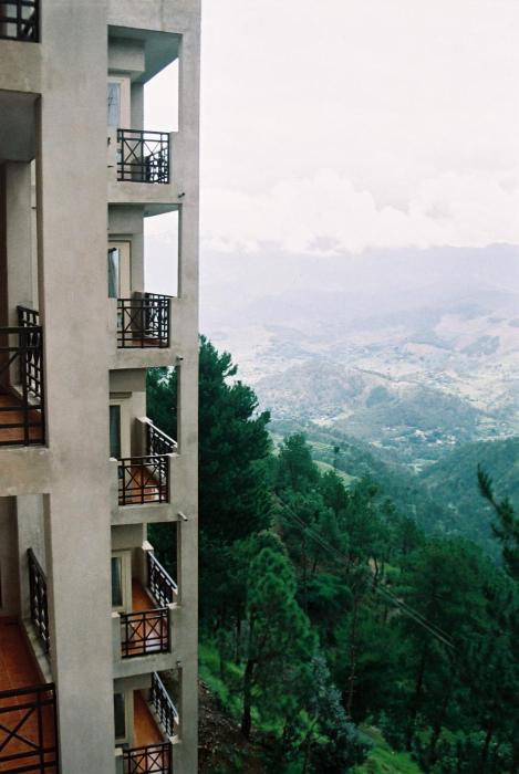 woodsvilla residency ranikhet