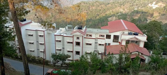 woodsvilla residency ranikhet