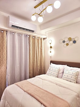 the residences in commonwealth by century