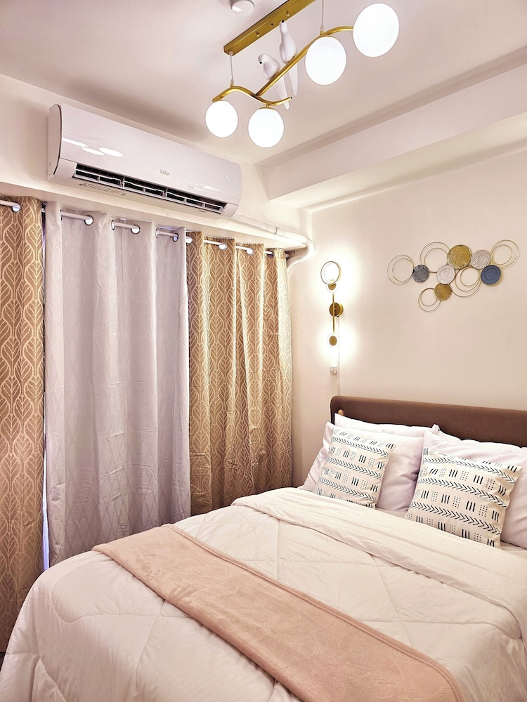 the residences in commonwealth by century