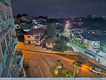 the residences in commonwealth by century