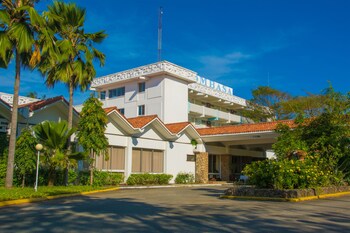 mombasa beach hotel