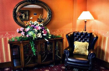 golden boutique hotel melawai