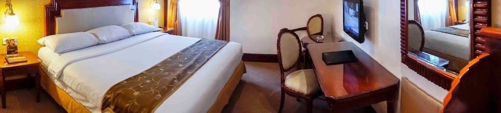 golden boutique hotel melawai