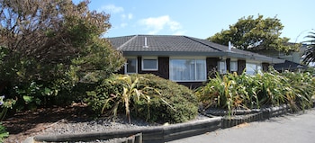midway pacifica lodge