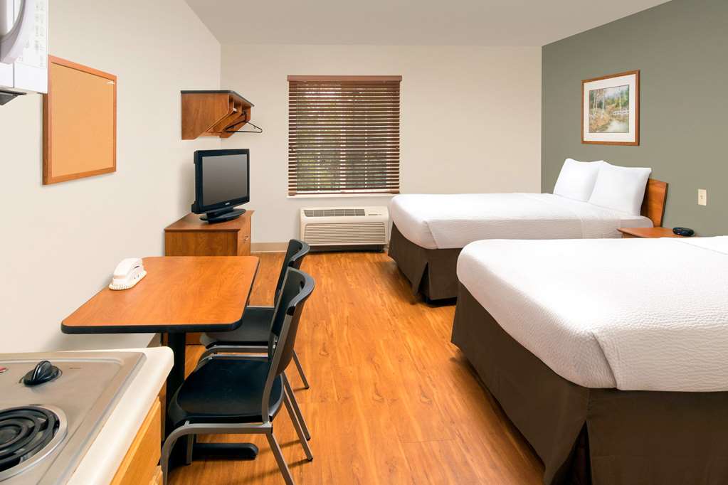 extended stay america select suites akron south