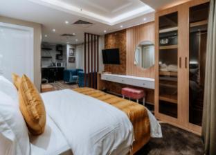 ion hotel and apartments