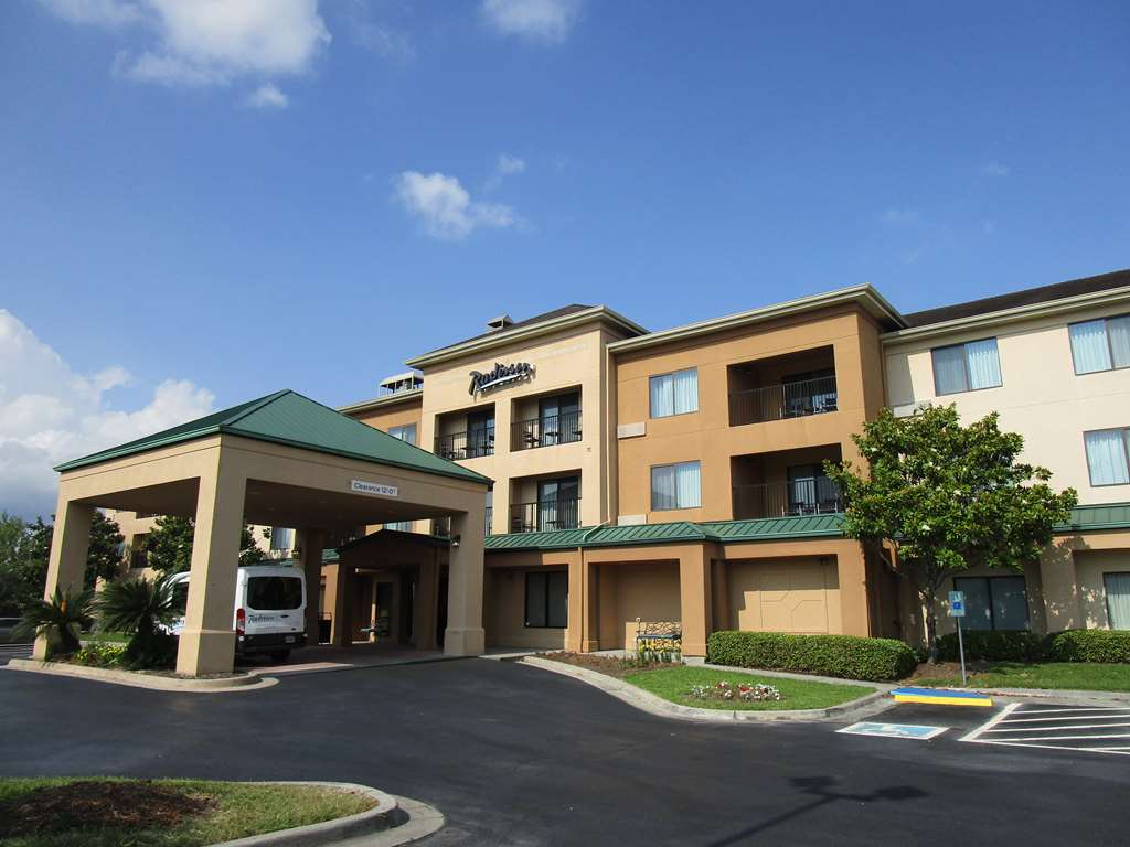 radisson hotel houston intercontinental airport north